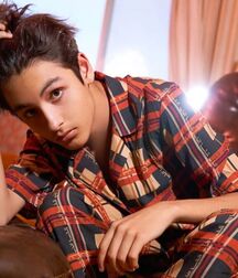 LUKAS COLLECTION - NICE & CUTE BOYS FACES TWINK TUBE  6159df8a0ccb4.jpg
