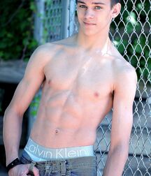 LUKAS COLLECTION - NICE & CUTE BOYS FACES TWINK TUBE  6159df992cf85.jpg