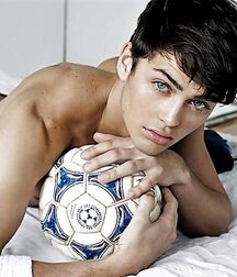 LUKAS COLLECTION - NICE & CUTE BOYS FACES TWINK TUBE  6159df9f57ffd.jpg