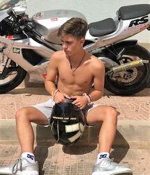 LUKAS COLLECTION TWINK TUBE NICE & CUTE BOYS FACES 619d58b318196.jpg