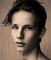 LUKAS COLLECTION TWINK TUBE NICE & CUTE BOYS FACES 619d58c0c75c7.jpg