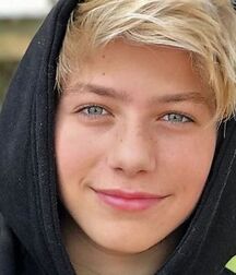 LUKAS COLLECTION TWINK TUBE NICE & CUTE BOYS FACES 619d58e42861c.jpg