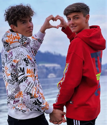 LUKAS COLLECTION TWINK TUBE NICE & CUTE BOYS FACES 619d58ed9761e.jpg
