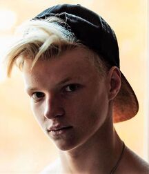 LUKAS COLLECTION TWINK TUBE NICE & CUTE BOYS FACES 619d590e399f7.jpg