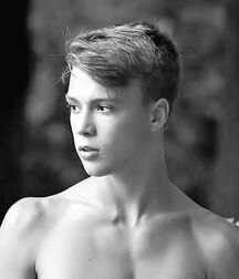 LUKAS COLLECTION TWINK TUBE NICE & CUTE BOYS FACES 619d59144605f.jpg