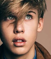 LUKAS COLLECTION TWINK TUBE NICE & CUTE BOYS FACES 619d5a53310a8.jpg