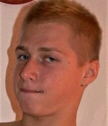 LUKAS TWINK TUBE COLLECTION FRESH NICE & CUTE BOYS FACES 619f1026e38f0.jpg