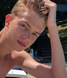 LUKAS TWINK TUBE COLLECTION FRESH NICE & CUTE BOYS FACES 619f10638390e.jpg