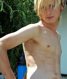 LUKAS COLLECTION COUNTRY - NICE & CUTE BOYS FACES TWINK TUBE 61ab0cf81e3c9.jpg