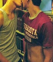 LUKAS COLLECTION COUNTRY - NICE & CUTE BOYS FACES TWINK TUBE 61ab0db044c2a.jpg