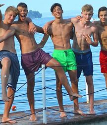 LUKAS COLLECTION COUNTRY - NICE & CUTE BOYS FACES TWINK TUBE 61ab0df69421b.jpg