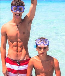 LUKAS TWINK TUBE COLLECTION - NICE & CUTE BOYS FACES OPEN HOUSE 6218444cd1f38.jpg