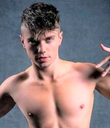 LUKAS TWINK TUBE COLLECTION - NICE & CUTE BOYS FACES OPEN HOUSE 621844b351e0c.jpg