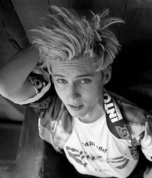 LUKAS TWINK TUBE COLLECTION - NICE & CUTE BOYS FACES OPEN HOUSE 621844b63c0dd.jpg