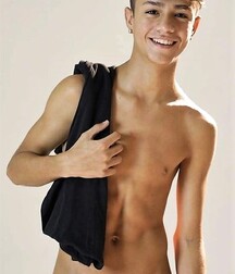 WONDER LUKAS COLLECTION - CUTE & NICE BOYS TWINK TUBE PURE 62d5bd75cf421.jpg