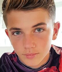 WONDER LUKAS COLLECTION - CUTE & NICE BOYS TWINK TUBE PURE 62d5bedbd005e.jpg