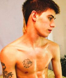 TWINK TUBE STARS LUKAS COLLECTION - NICE & CUTE BOYS FACES 62e6dbf3bb1f3.jpg
