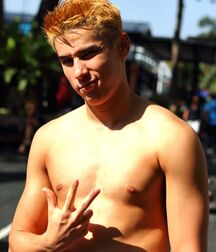 OUTSTANDING TWINK TUBE LUKAS COLLECTION - NICE & CUTE BOYS FACES 62eb55720b344.jpg