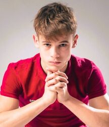 OUTSTANDING TWINK TUBE LUKAS COLLECTION - NICE & CUTE BOYS FACES 62eb55de4f9cb.jpg