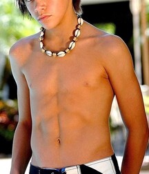 OUTSTANDING TWINK TUBE LUKAS COLLECTION - NICE & CUTE BOYS FACES 62eb561becc9c.jpg