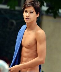 LOOKERS LUKAS COLLECTION - NICE & CUTE BOYS BODY & FACES 62ee8ff8187fe.jpg