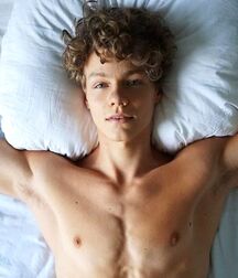 LOOKERS LUKAS COLLECTION - NICE & CUTE BOYS BODY & FACES 62ee905411f8e.jpg