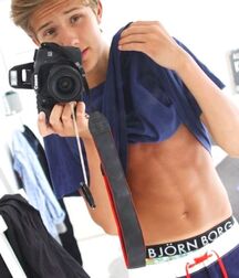 LOOKERS LUKAS COLLECTION - NICE & CUTE BOYS BODY & FACES 62ee90edeb0f4.jpg