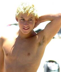 LOOKERS LUKAS COLLECTION - NICE & CUTE BOYS BODY & FACES 62ee912c0fffc.jpg