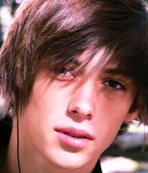 LOOKERS LUKAS COLLECTION - NICE & CUTE BOYS BODY & FACES 62ee91b39ee36.jpg