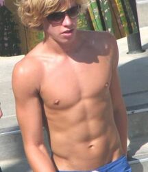 Merry Christmas boys gay tube! 5fdd20b89baaf.jpg