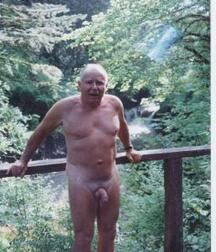 Guy Outdoors Twinks Gay Porn 5fb32bd0cd698.jpg