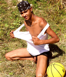 Mixed guys 5f8f0cf621fdf.jpg