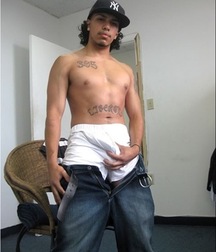 Mixed guys 5f8f0eb530bde.jpg