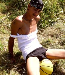 Mixed guys 5f8f0ee6419d5.jpg