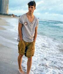 More mixed guys 5f9031351ab21.jpg