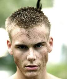 More mixed guys 5f90316f6f4ad.jpg