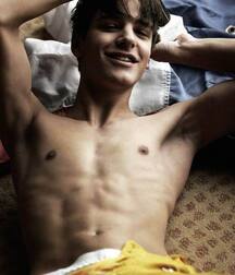 More mixed guys 5f9031822e6f1.jpg