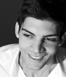 More mixed guys 5f903183afb43.jpg