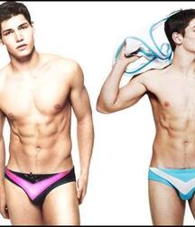 More mixed guys 5f9031aa25f23.jpg