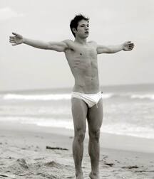 More mixed guys 5f903205efb3f.jpg