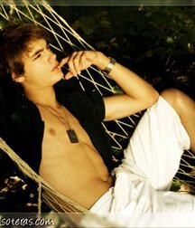 More mixed guys 5f90320bb62a5.jpg