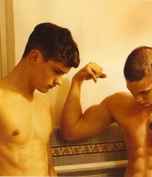 More mixed guys 5f9033f871938.jpg