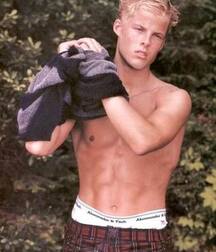 More mixed guys 5f9033fd446ef.jpg