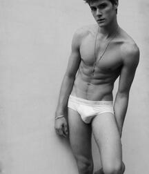 More mixed guys 5f903405cd7d4.jpg