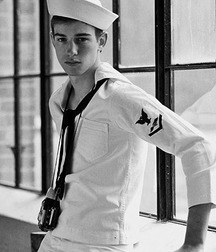 More mixed guys 5f903408f3e4f.jpg