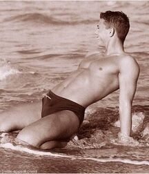 More mixed guys 5f90342c56399.jpg