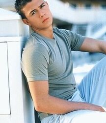 More mixed guys 5f90342de9aa5.jpg