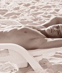 More mixed guys 5f903432945a8.jpg