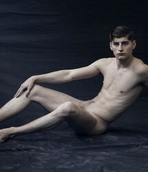 More mixed guys 5f90345378203.jpg