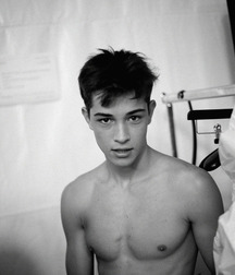 More mixed guys 5f9034664644e.jpg